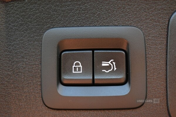 Used Mazda CX-60 2023 for sale - 76825337: Photo 10