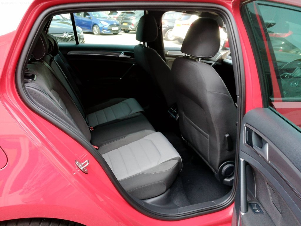 Used Volkswagen Golf 2016 for sale - 76393903: Photo 14