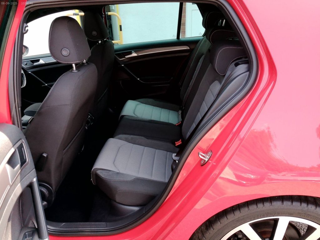 Used Volkswagen Golf 2016 for sale - 76393903: Photo 18