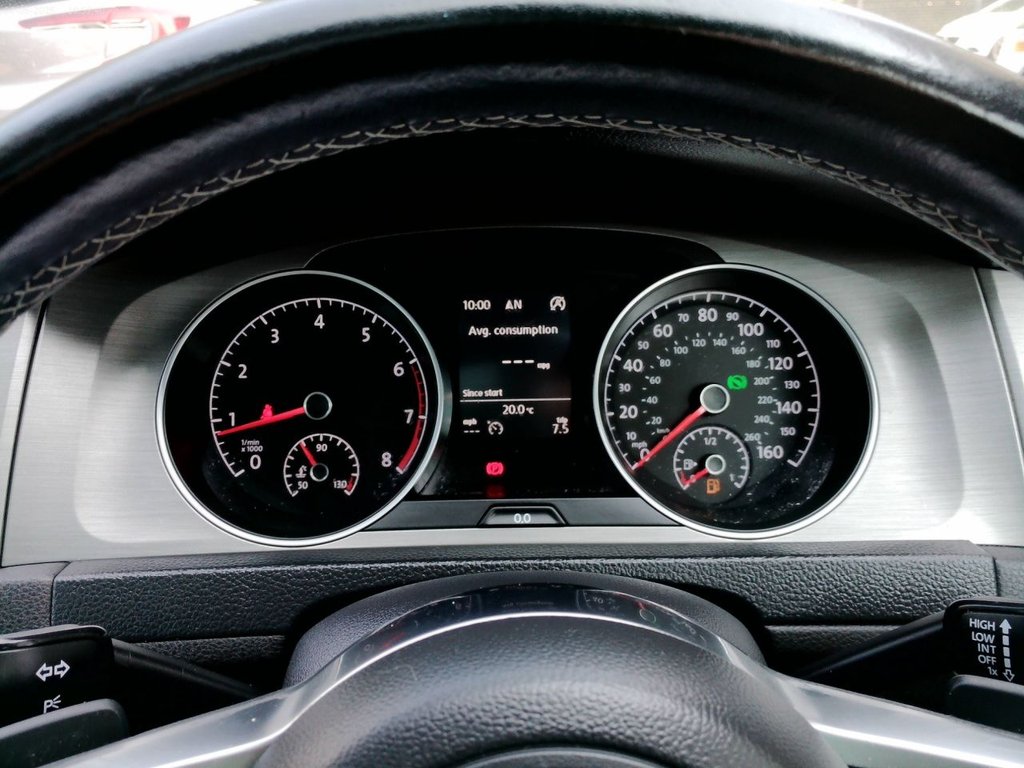 Used Volkswagen Golf 2016 for sale - 76393903: Photo 27