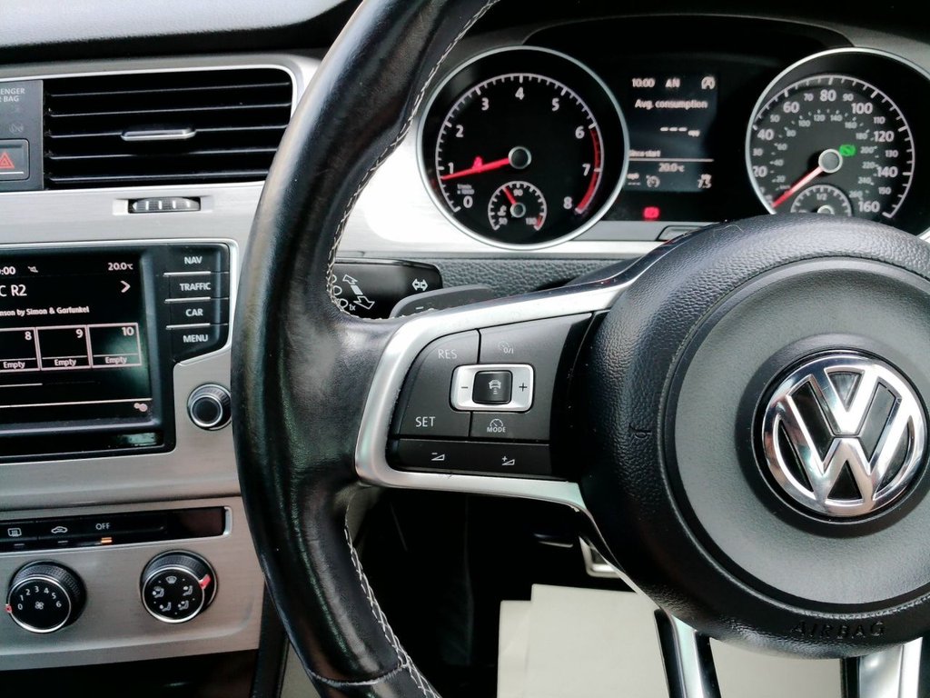 Used Volkswagen Golf 2016 for sale - 76393903: Photo 29