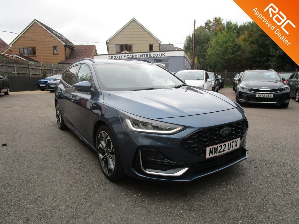 Used Ford Focus 2022 for sale - 76393882: Photo 1