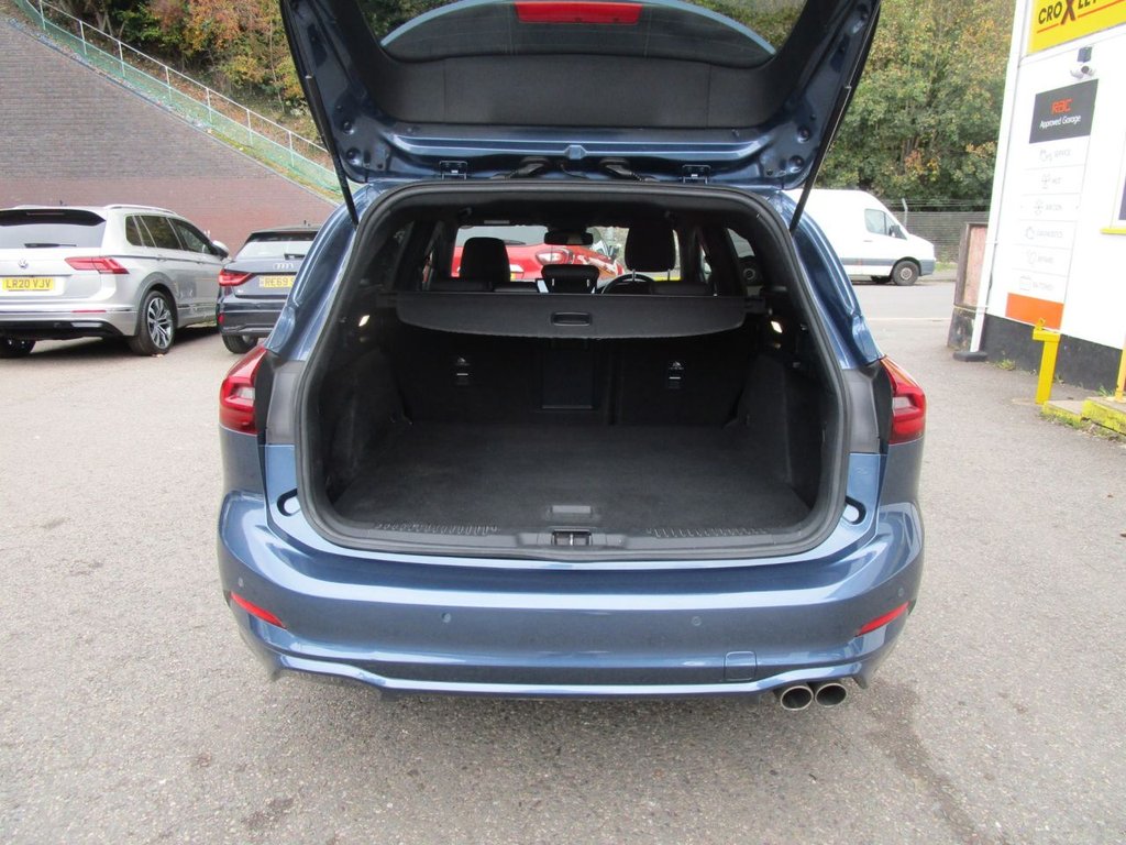 Used Ford Focus 2022 for sale - 76393882: Photo 14