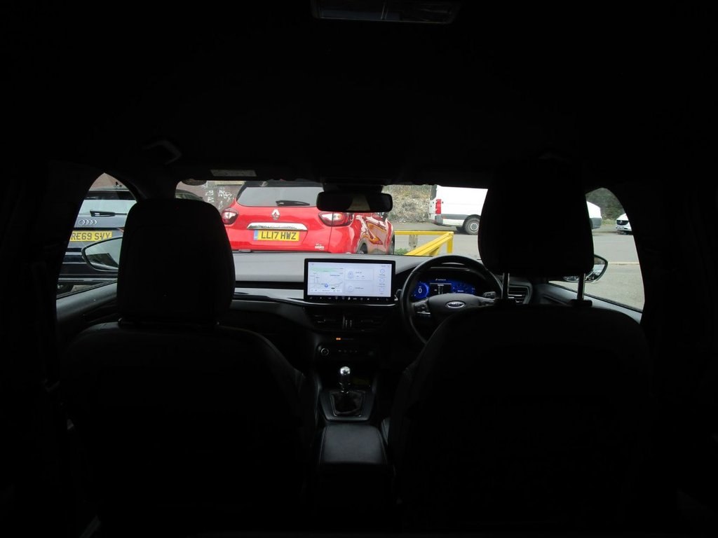 Used Ford Focus 2022 for sale - 76393882: Photo 15