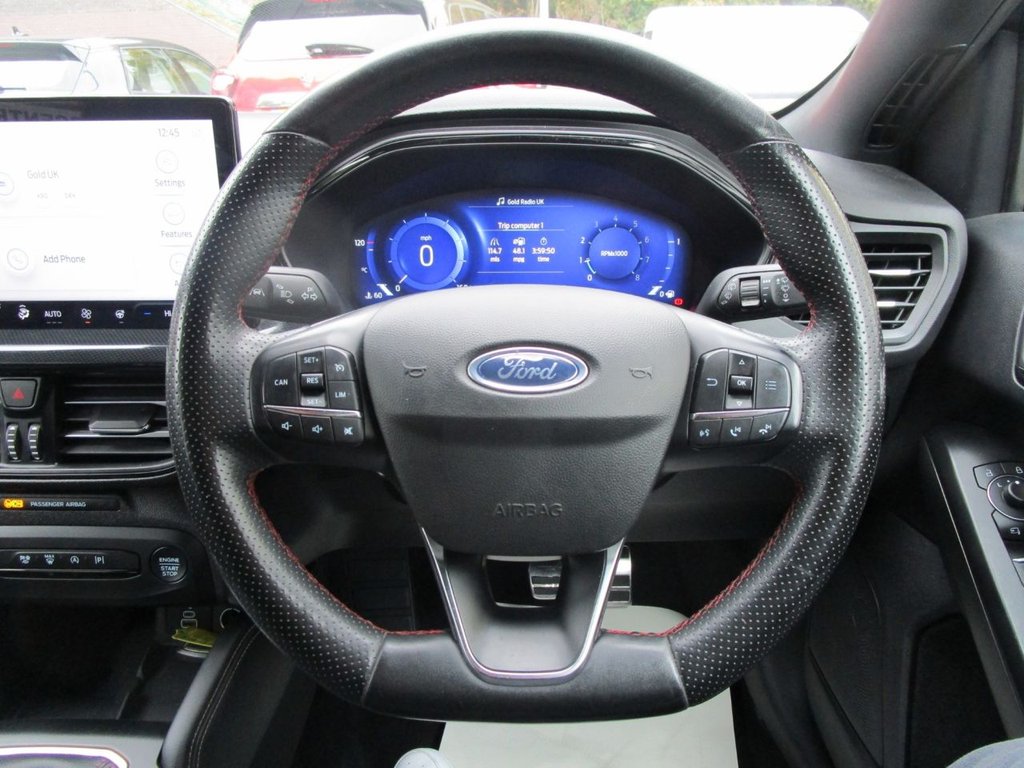 Used Ford Focus 2022 for sale - 76393882: Photo 20