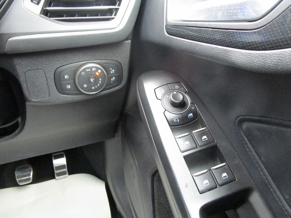 Used Ford Focus 2022 for sale - 76393882: Photo 22