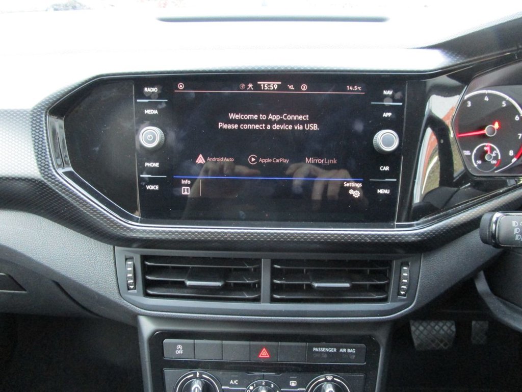 Used Volkswagen T-Cross 2021 for sale - 76393885: Photo 30