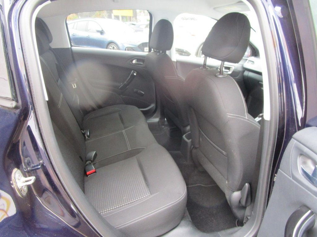 Used Peugeot 208 2018 for sale - 76393874: Photo 11