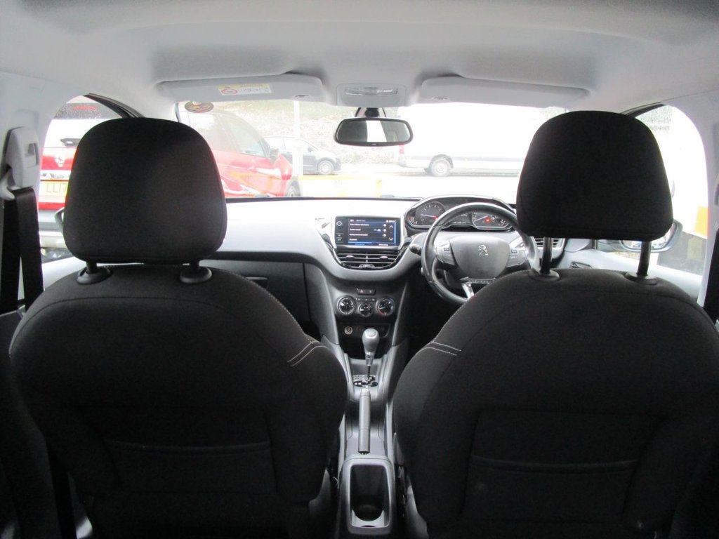 Used Peugeot 208 2018 for sale - 76393874: Photo 13