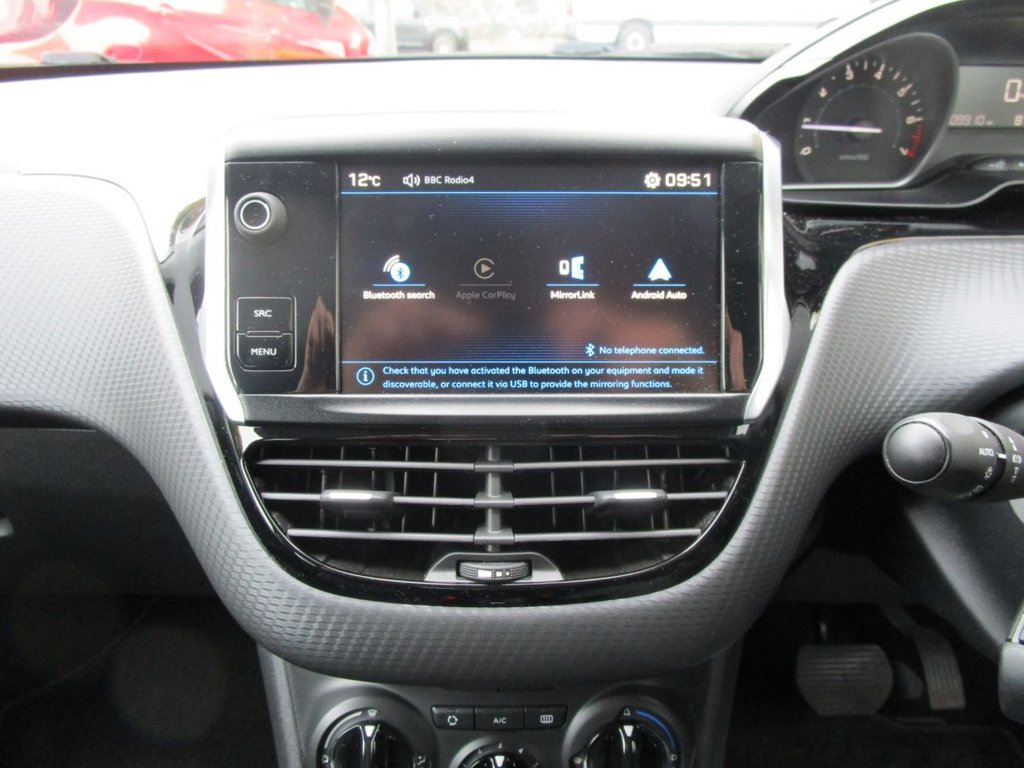 Used Peugeot 208 2018 for sale - 76393874: Photo 29