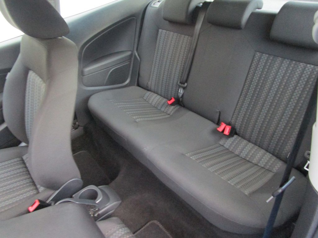 Used Volkswagen Polo 2014 for sale - 76474656: Photo 21