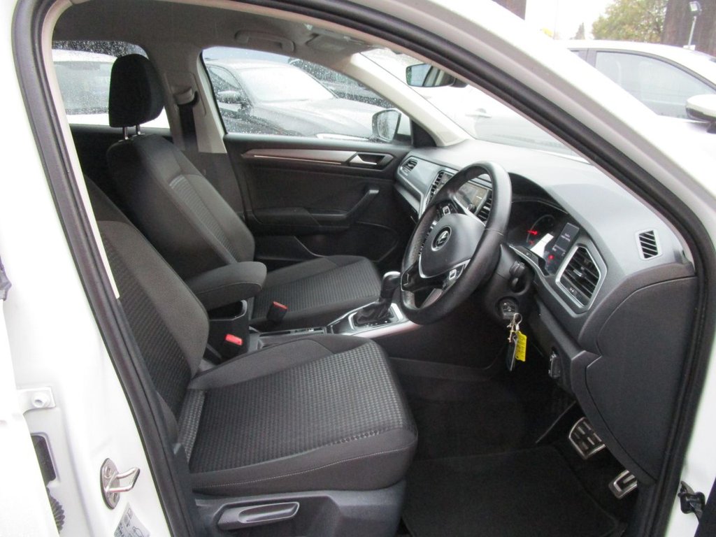 Used Volkswagen T-Roc 2021 for sale - 76582274: Photo 10