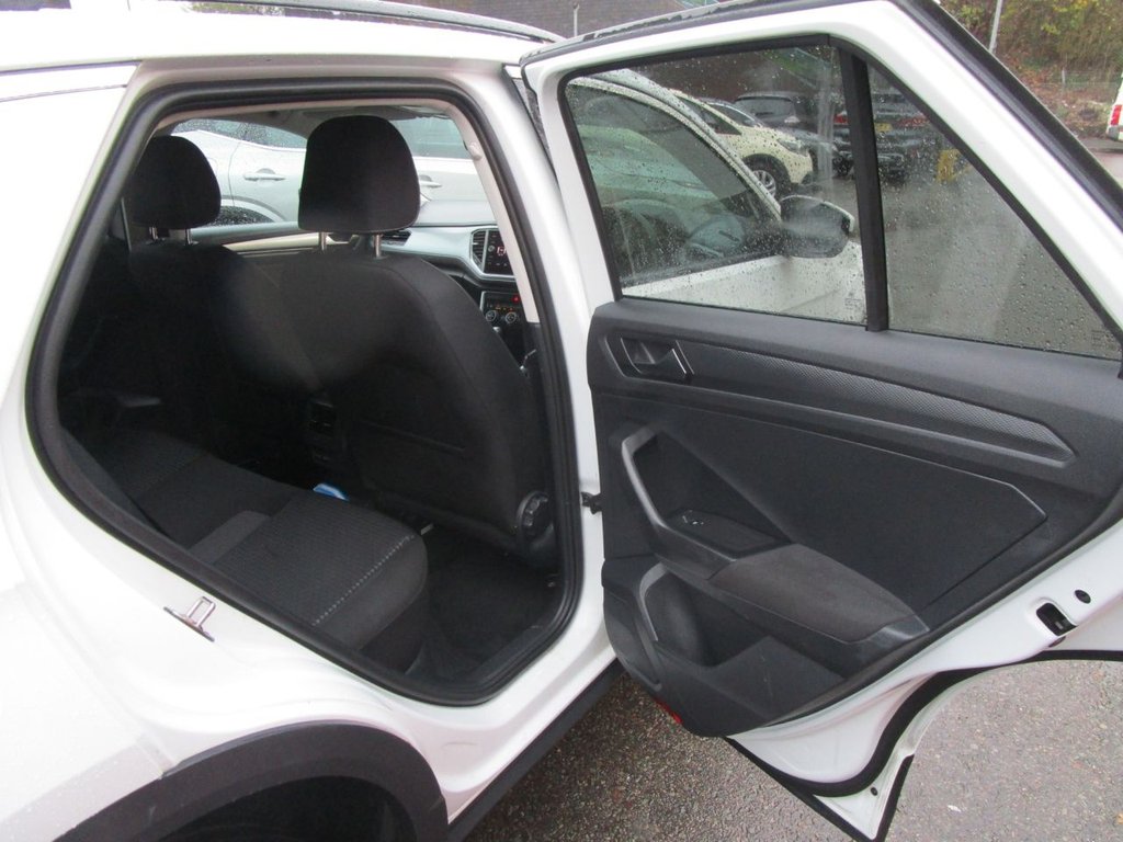 Used Volkswagen T-Roc 2021 for sale - 76582274: Photo 14