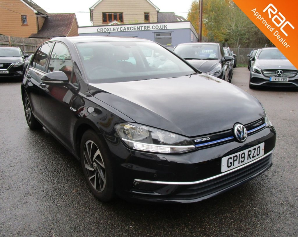 Used Volkswagen Golf 2019 for sale - 76445743: Photo 1