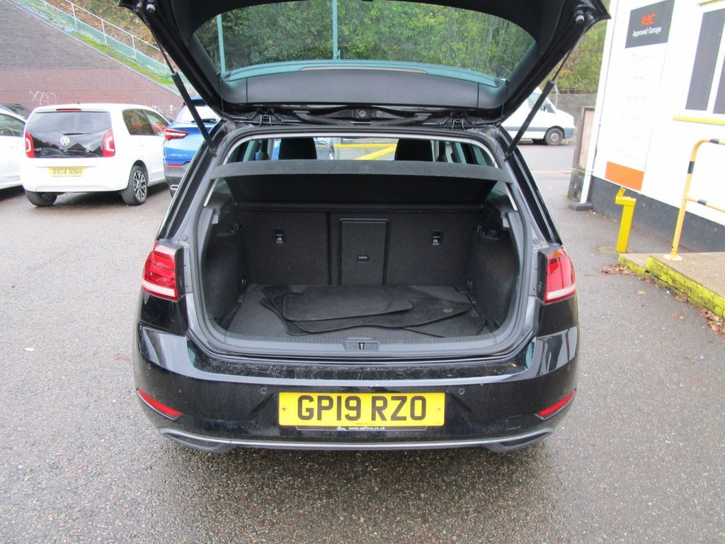 Used Volkswagen Golf 2019 for sale - 76445743: Photo 13