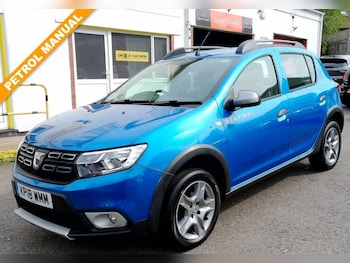 Used Dacia Sandero Stepway 2018 for sale - 76393873: Photo