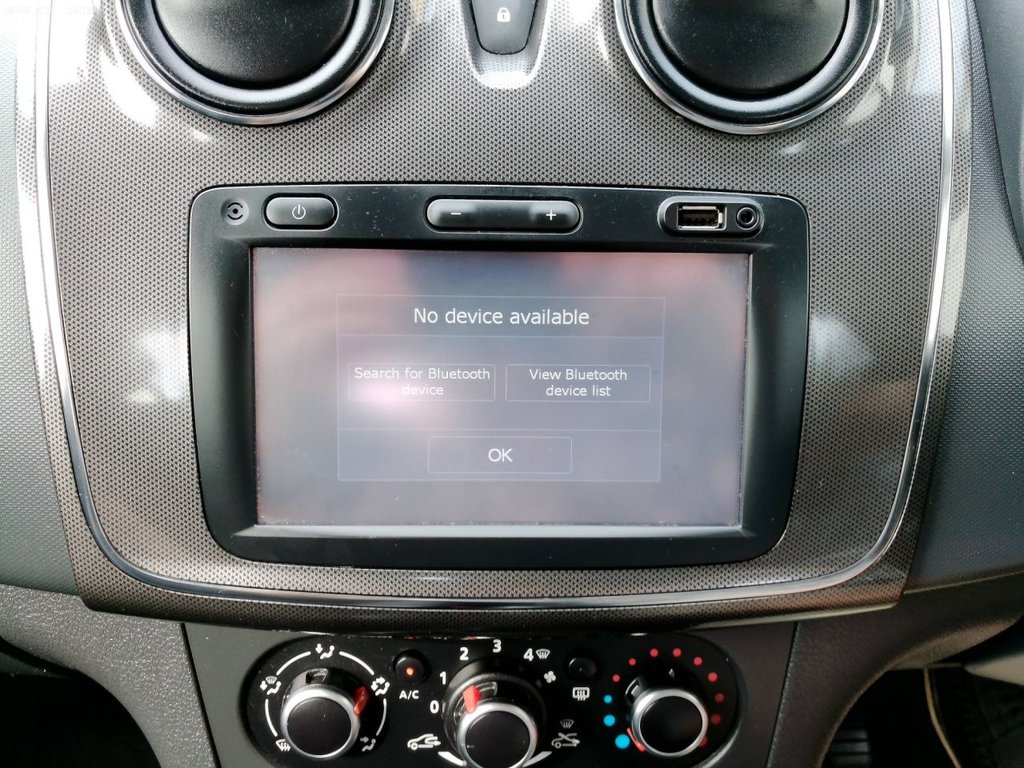 Used Dacia Sandero Stepway 2018 for sale - 76393873: Photo 46