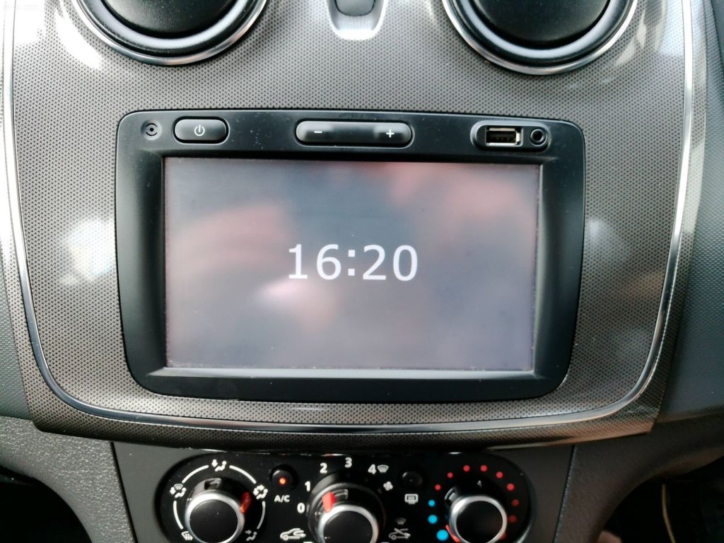 Used Dacia Sandero Stepway 2018 for sale - 76393873: Photo 47