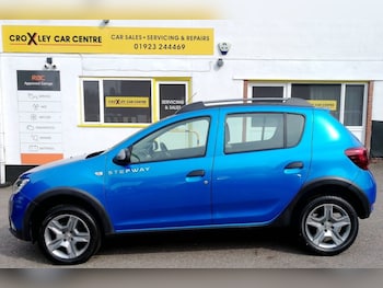 Used Dacia Sandero Stepway 2018 for sale - 76393873: Photo