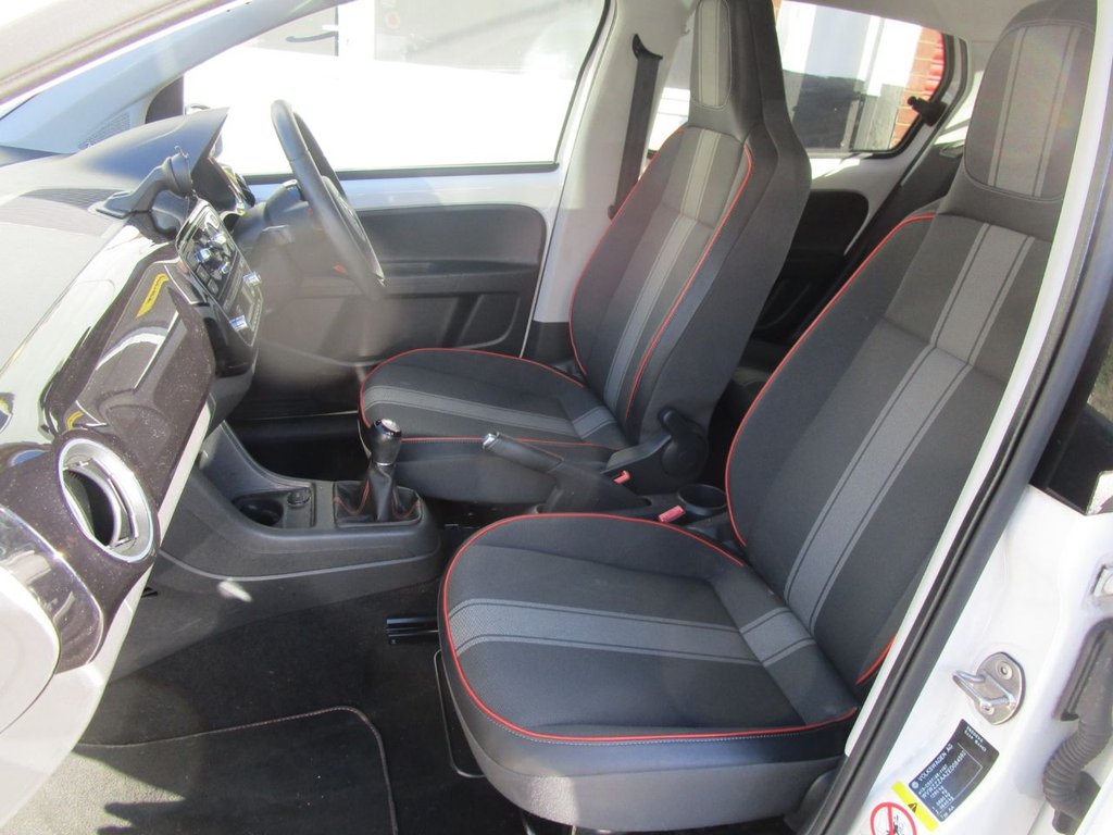 Used Volkswagen up! 2014 for sale - 76393868: Photo 20