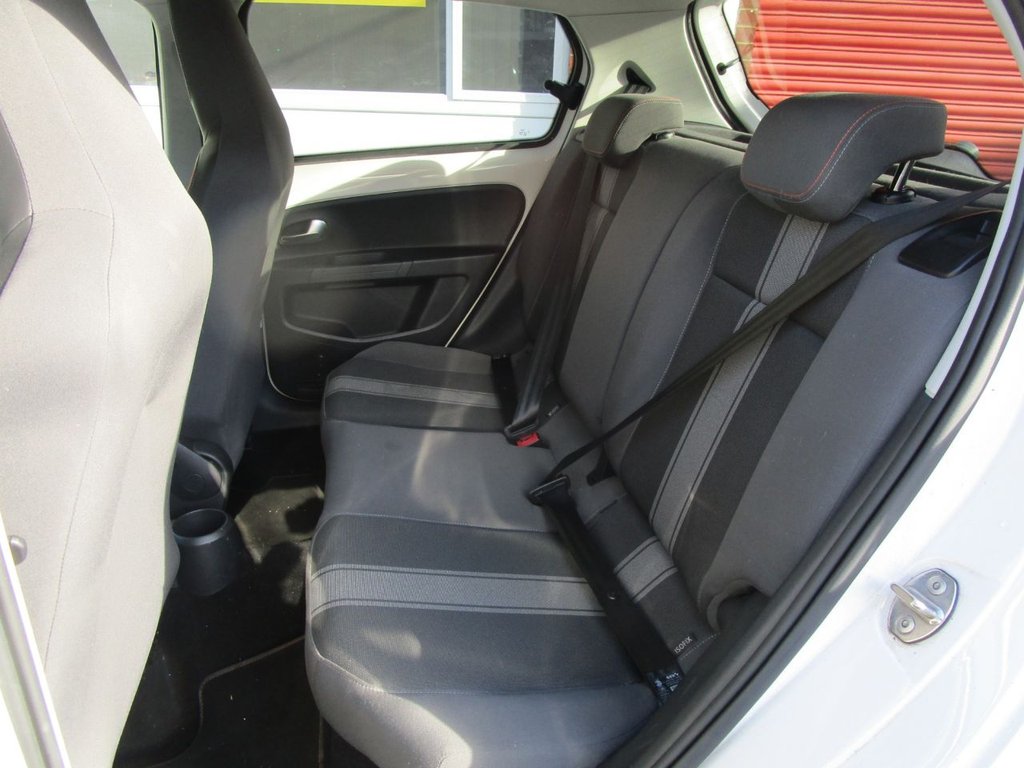 Used Volkswagen up! 2014 for sale - 76393868: Photo 22