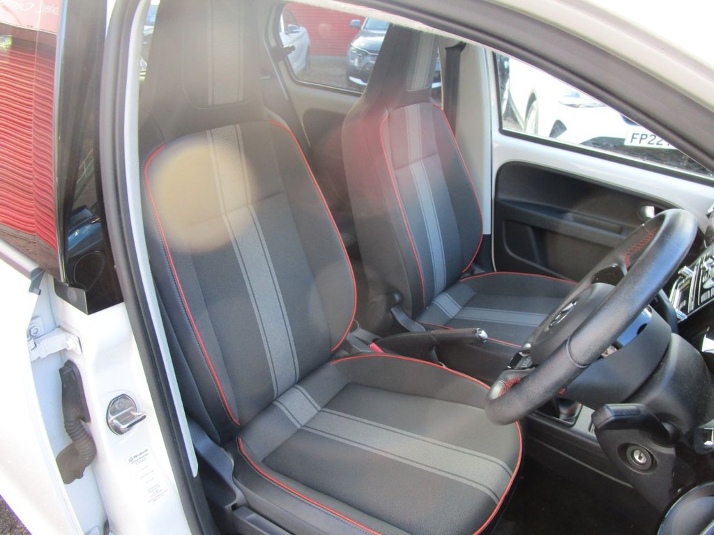 Used Volkswagen up! 2014 for sale - 76393868: Photo 25