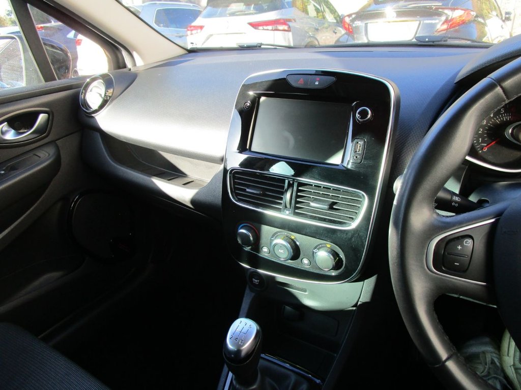 Used Renault Clio 2019 for sale - 76393870: Photo 21