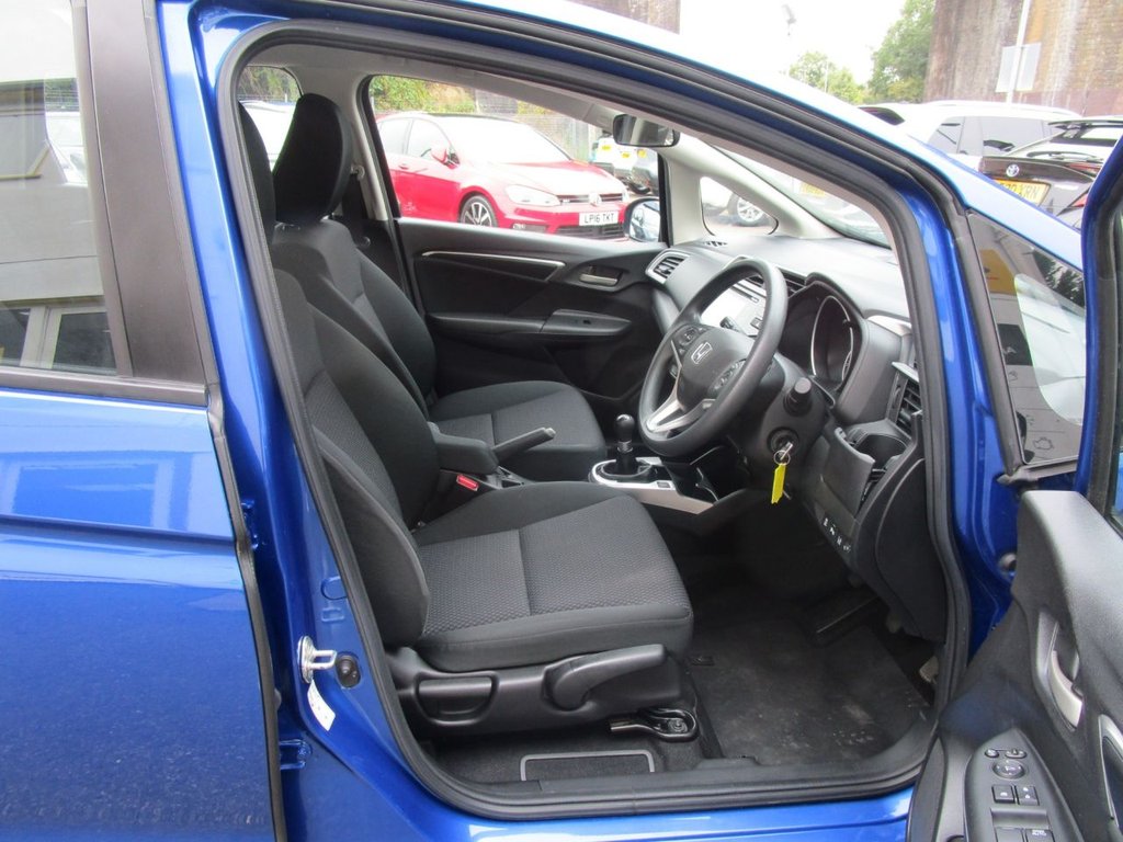Used Honda Jazz 2020 for sale - 76393893: Photo 10