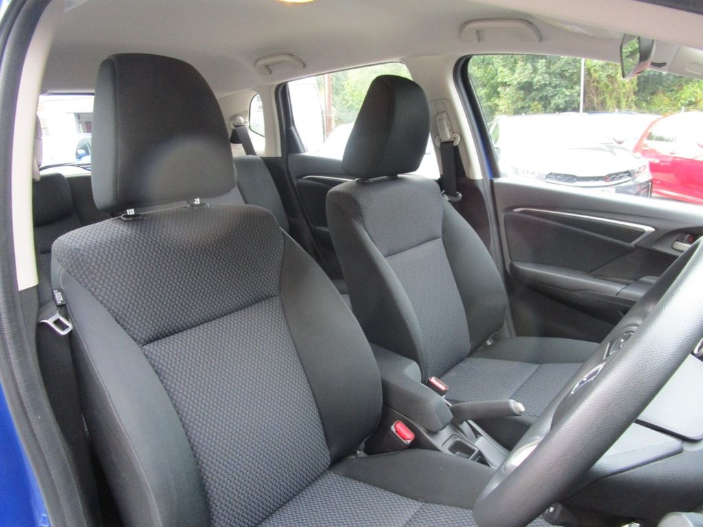 Used Honda Jazz 2020 for sale - 76393893: Photo 11