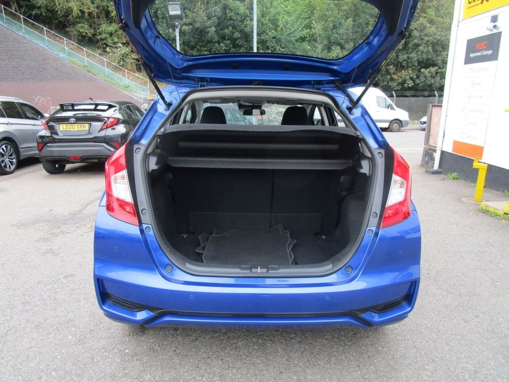 Used Honda Jazz 2020 for sale - 76393893: Photo 15