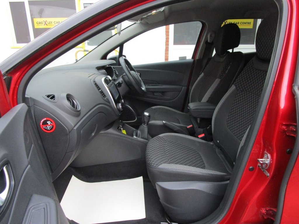 Used Renault Captur 2017 for sale - 76393894: Photo 19