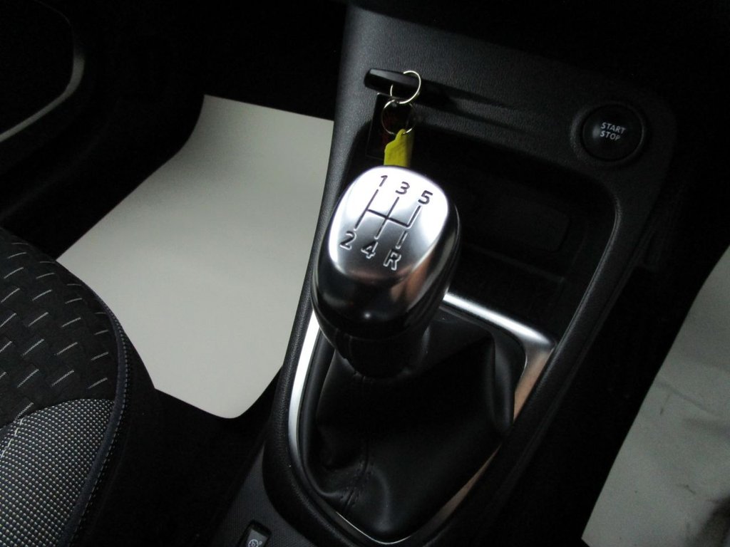 Used Renault Captur 2017 for sale - 76393894: Photo 25