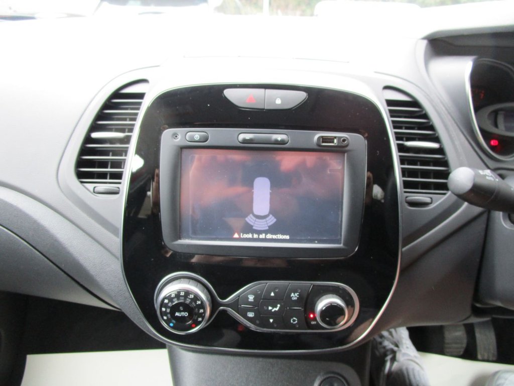 Used Renault Captur 2017 for sale - 76393894: Photo 30