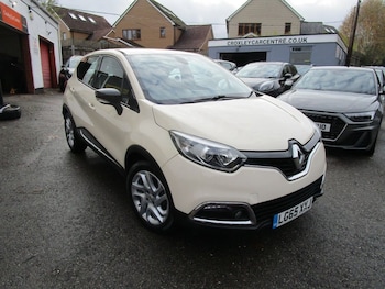 Used Renault Captur 2015 for sale - 76520507: Photo