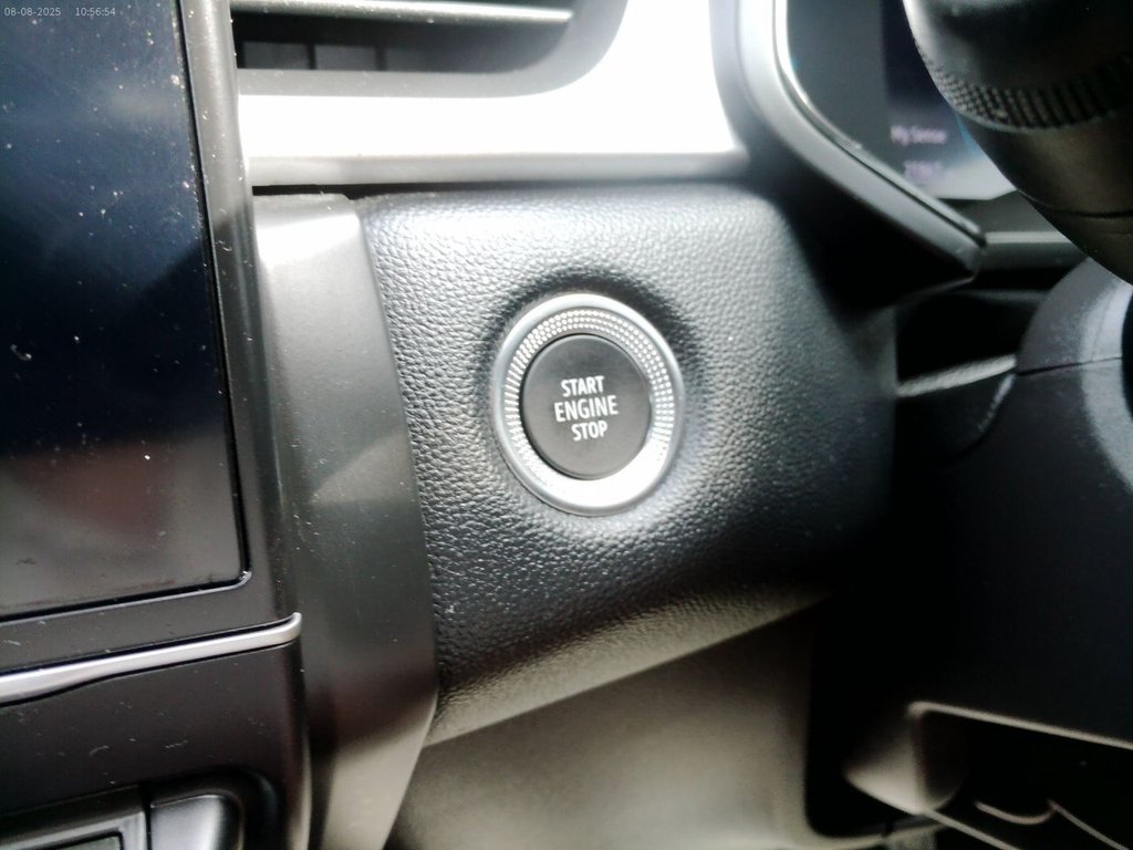 Used Renault Captur 2023 for sale - 76520768: Photo 37