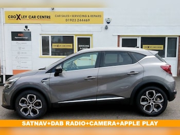 Used Renault Captur 2023 for sale - 76520768: Photo