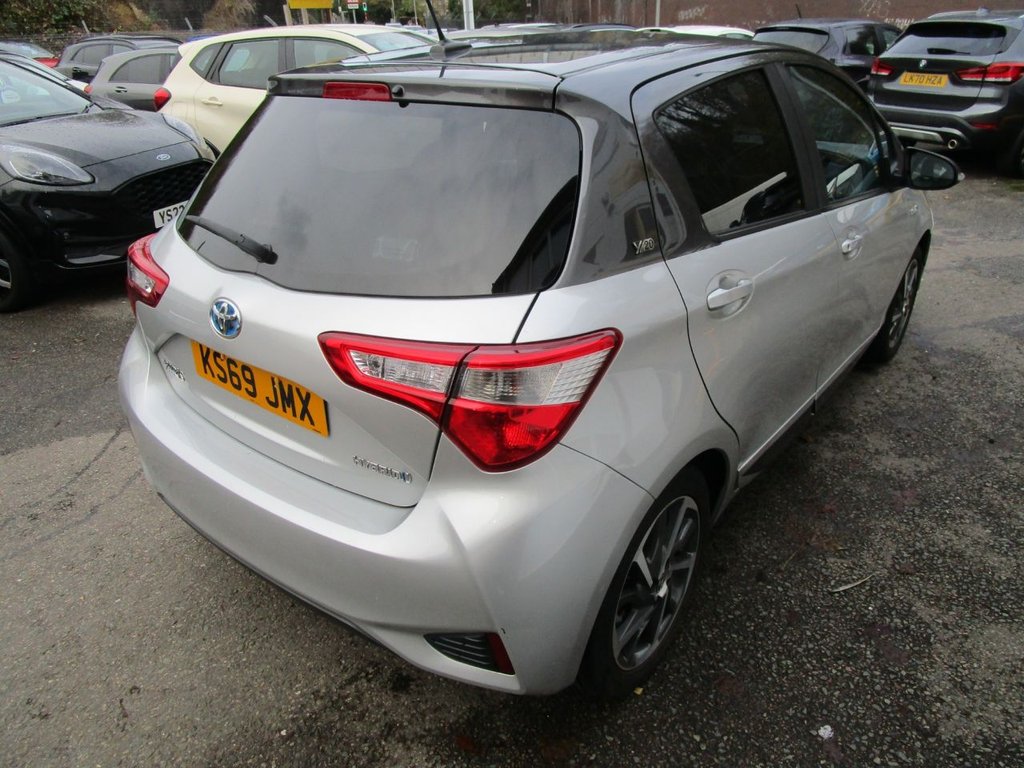 Used Toyota Yaris 2019 for sale - 76595910: Photo 19