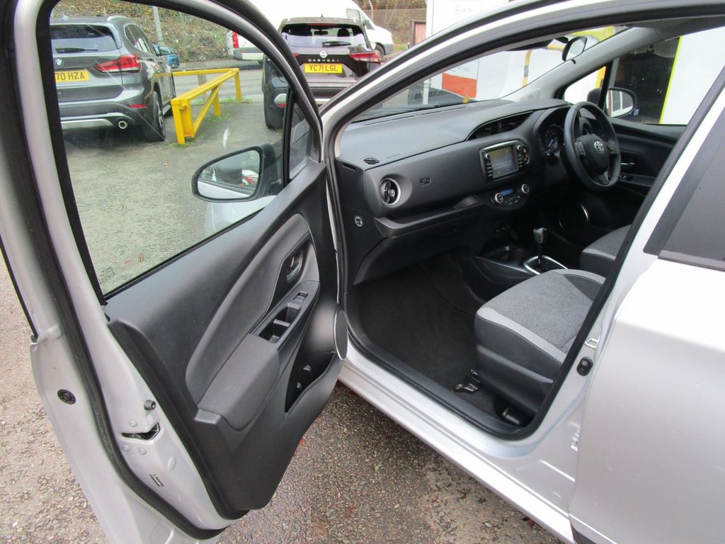 Used Toyota Yaris 2019 for sale - 76595910: Photo 23