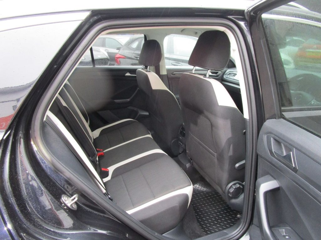 Used Volkswagen T-Roc 2020 for sale - 76430396: Photo 12