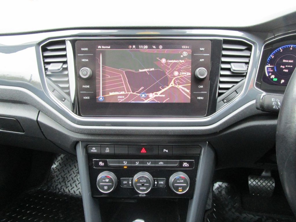 Used Volkswagen T-Roc 2020 for sale - 76430396: Photo 23