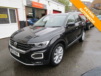 Used Volkswagen T-Roc 2020 for sale - 76430396: Photo