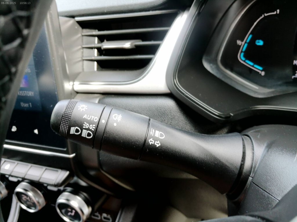 Used Renault Captur 2023 for sale - 76393897: Photo 28