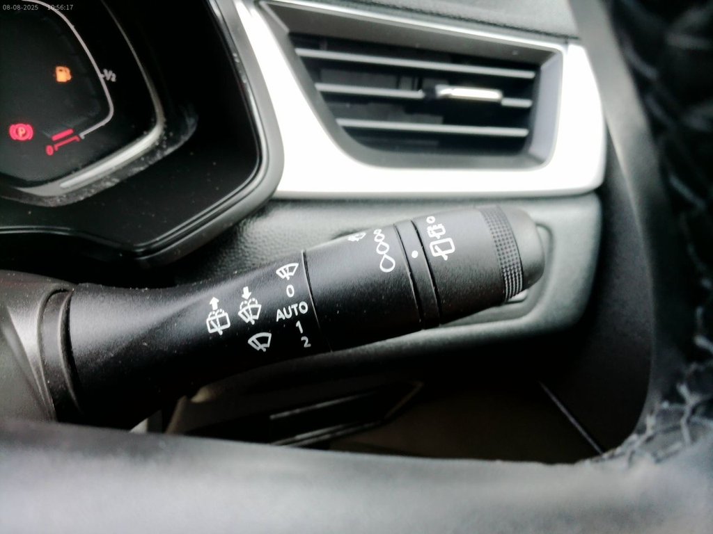 Used Renault Captur 2023 for sale - 76393897: Photo 29