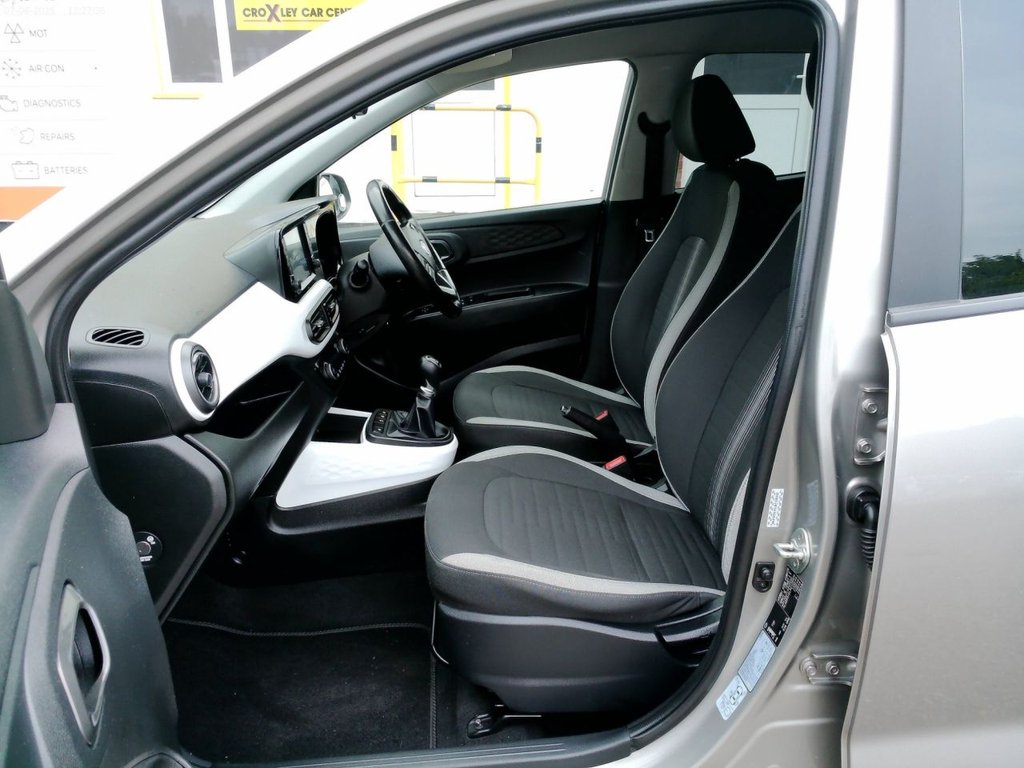 Used Hyundai i10 2022 for sale - 76393900: Photo 22