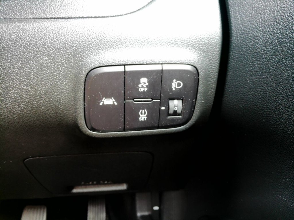 Used Hyundai i10 2022 for sale - 76393900: Photo 27