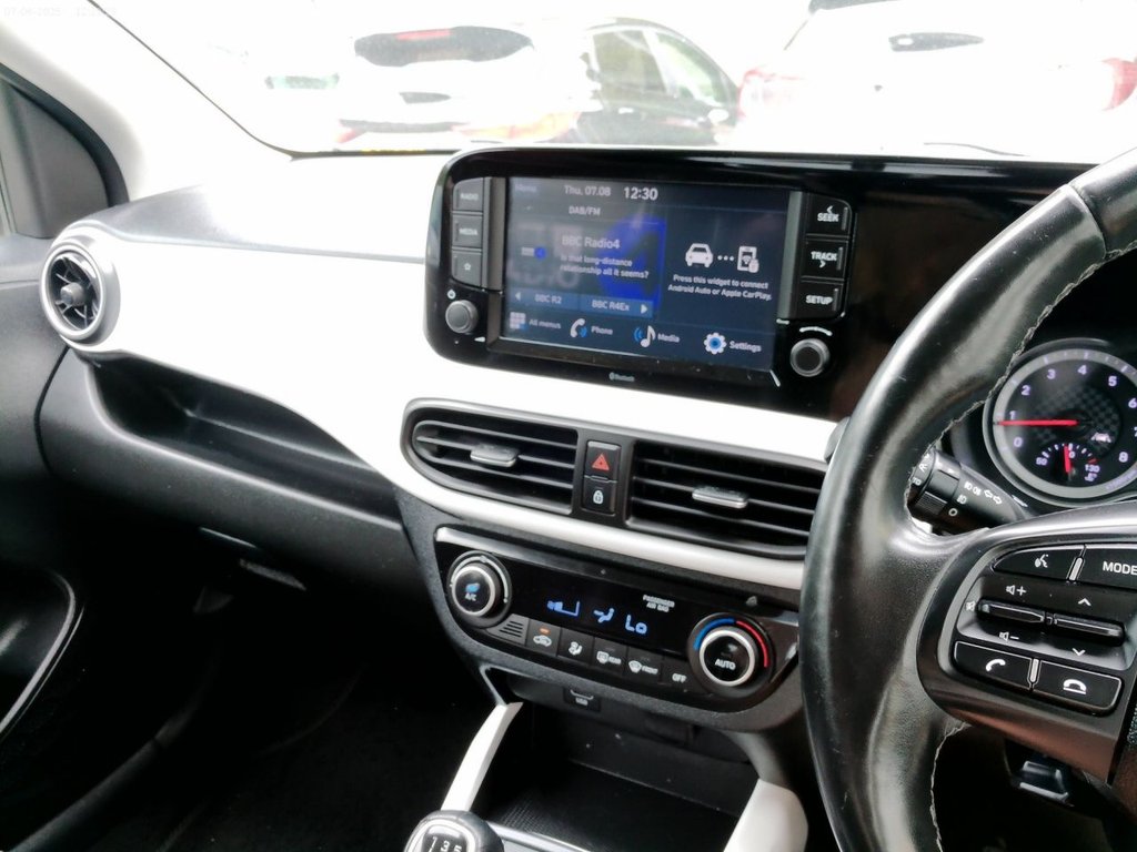 Used Hyundai i10 2022 for sale - 76393900: Photo 35