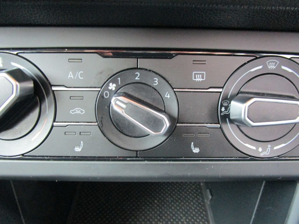 Used Volkswagen Polo 2018 for sale - 76393891: Photo 35