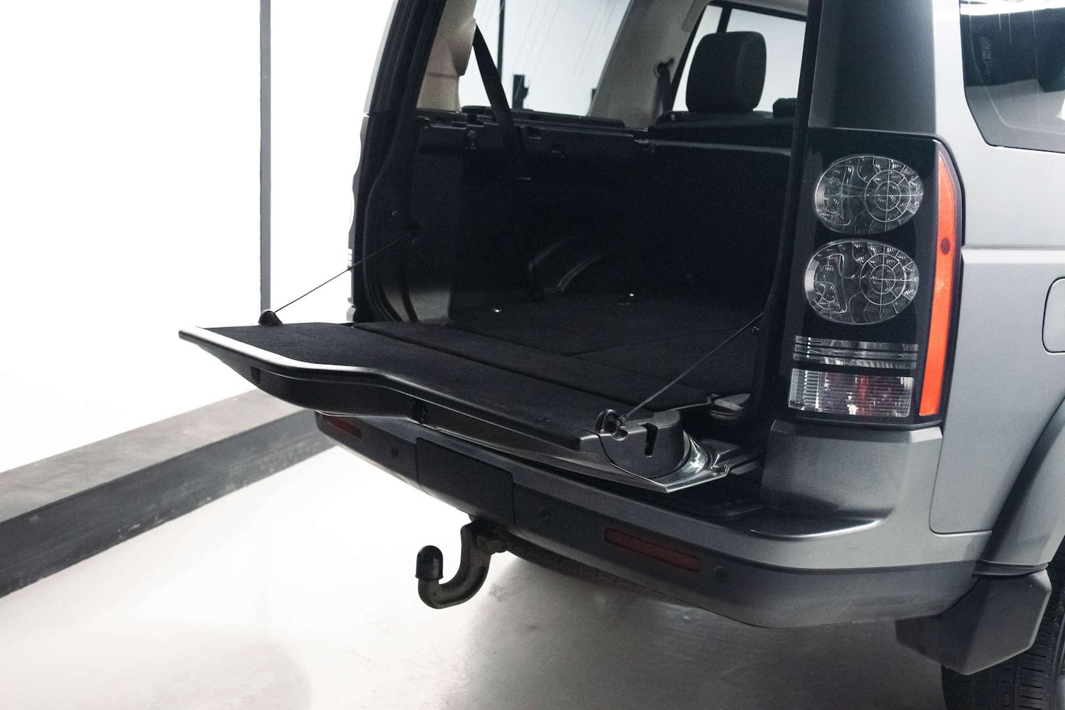 Used Land Rover Discovery 2015 for sale - 77492490: Photo 22