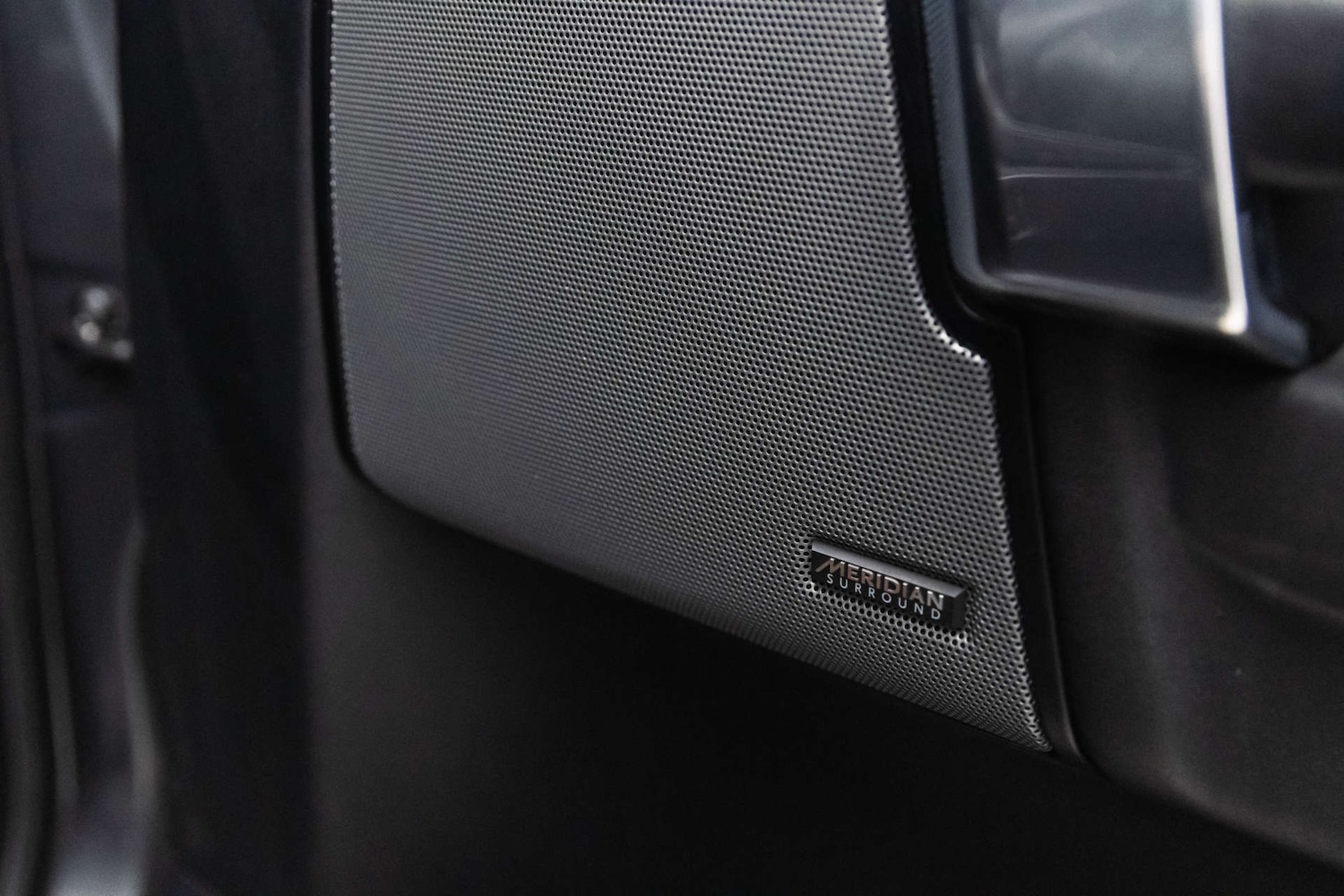 Used Land Rover Discovery 2015 for sale - 77492490: Photo 28