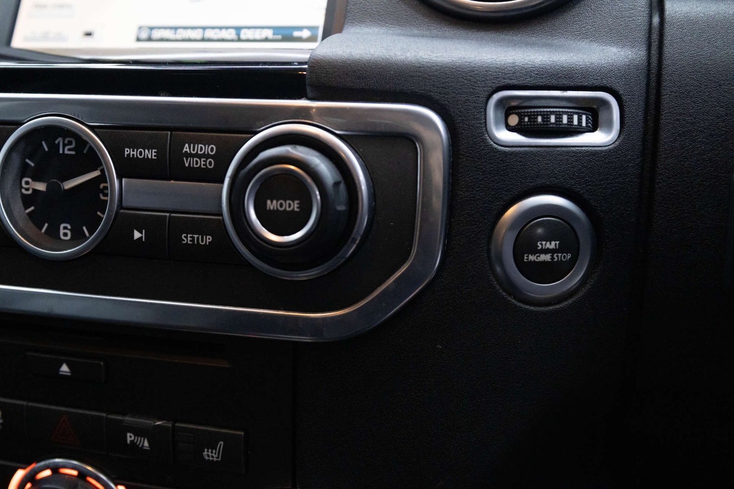 Used Land Rover Discovery 2015 for sale - 77492490: Photo 43